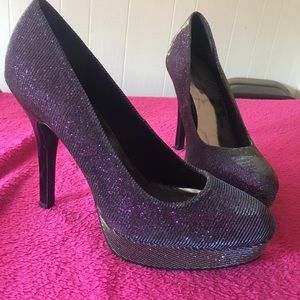 Multi-colored pumps!